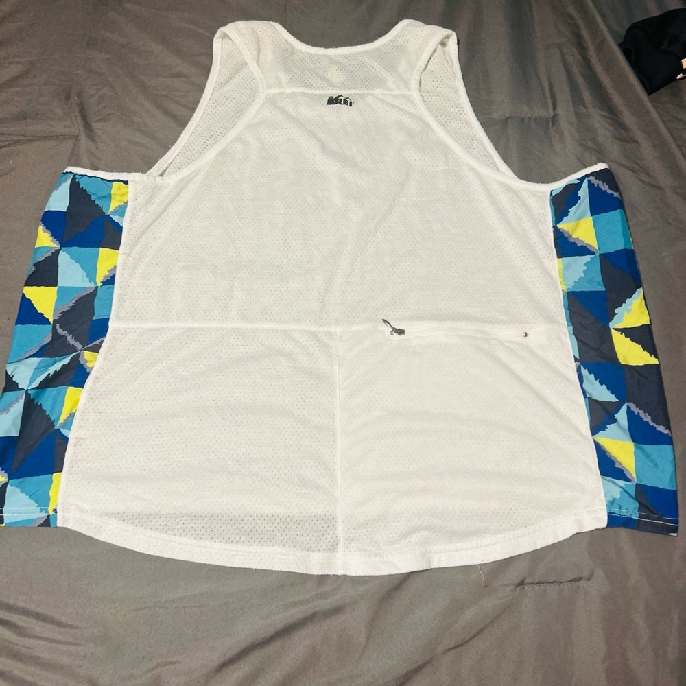 REI White Tank with Blue and Yellow Geometric Panels